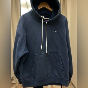•LIKE NEW•NIKE Solo Swoosh Hoodie